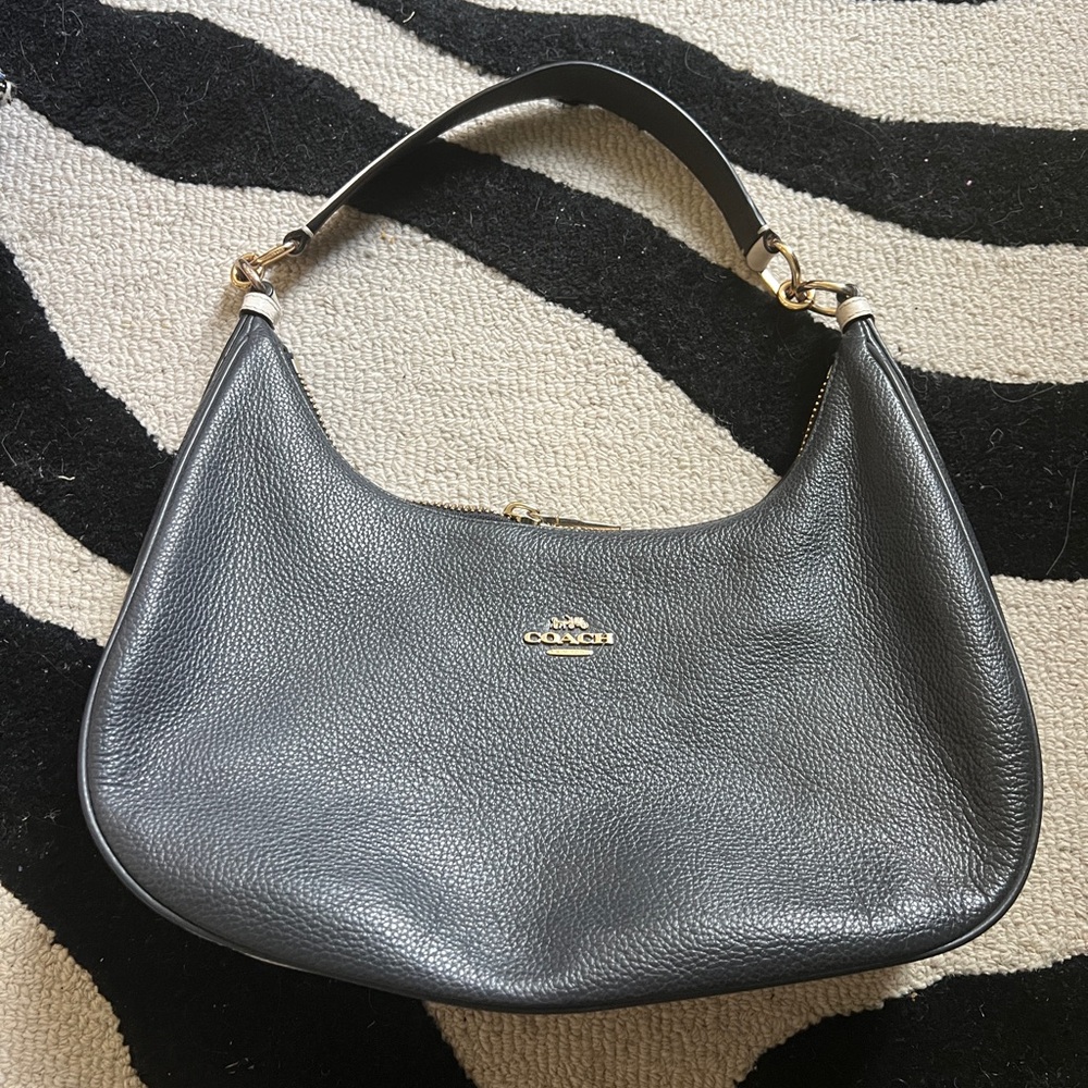 Coach Harley East West Hobo Navy Blue Ivory Leather Shoulder & Crossbody Bag - Picture 6 of 11